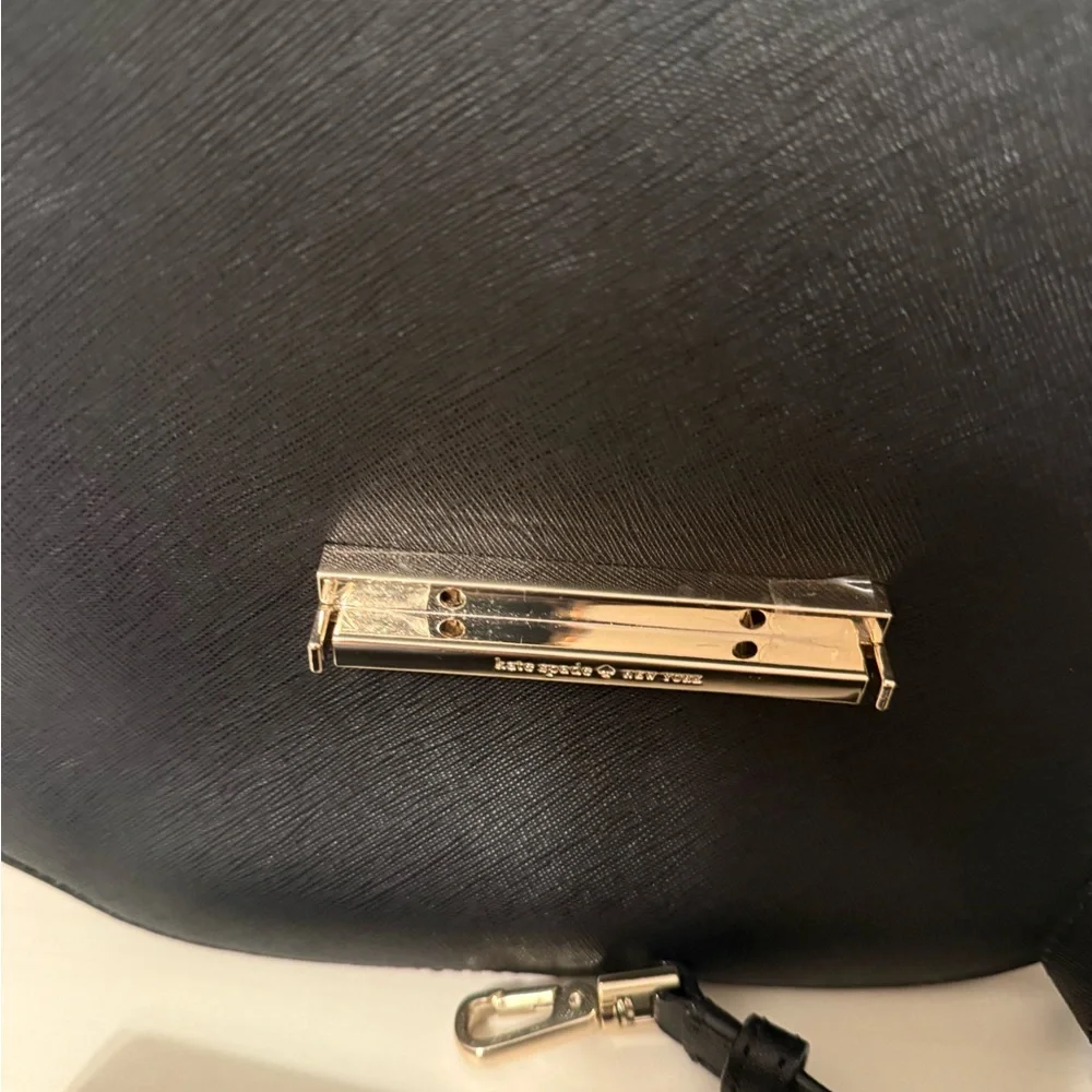 Kate Spade Byrdie Black Crossbody Bag Set with two interchangeable options - Picture 3 of 11